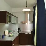Angel מלון דירות 3*